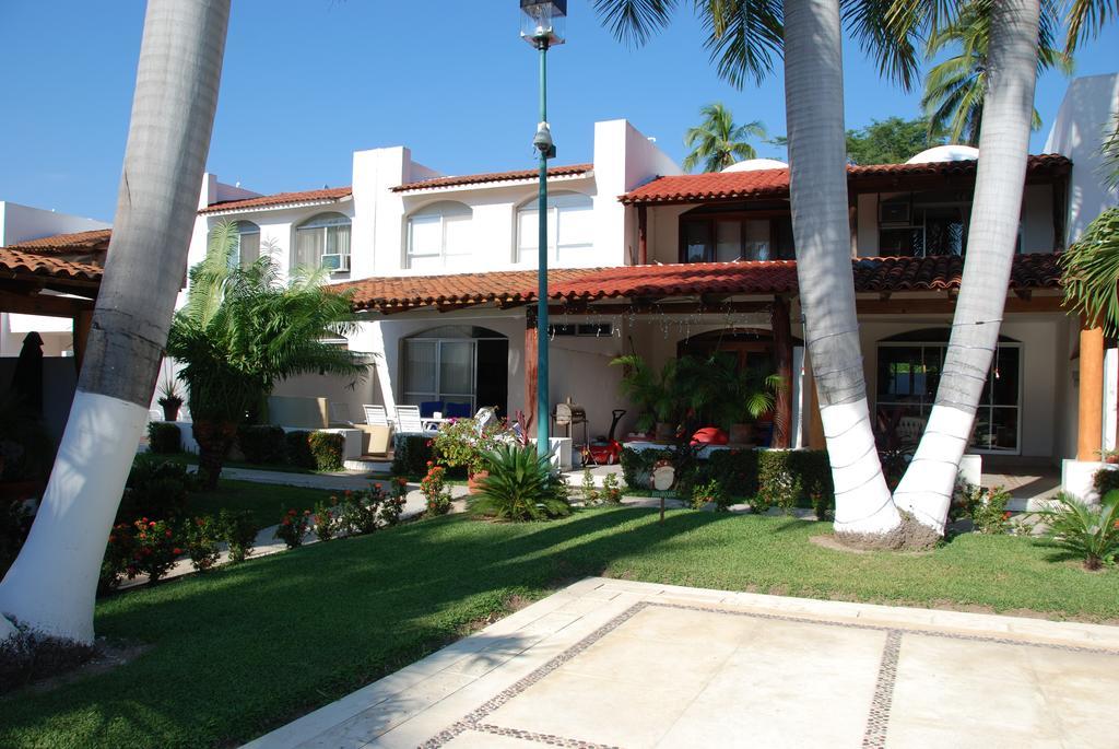 Casa Romantica De Playa Ixtapa  Exterior foto